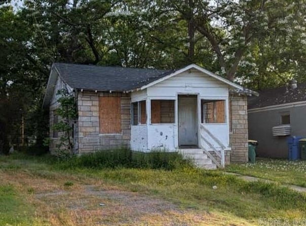 607 W 21St St, North Little Rock, AR 72114