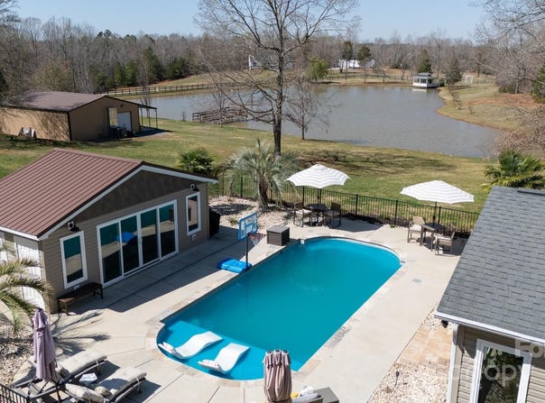 4229 Motocross Trail, Edgemoor, SC 29712