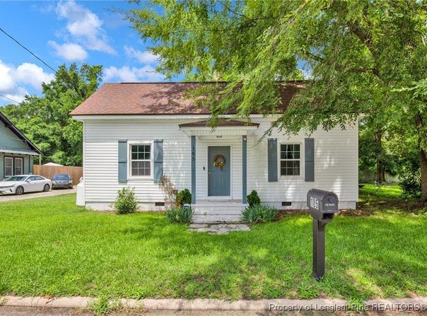 185 N Fayetteville Street, Parkton, NC 28371