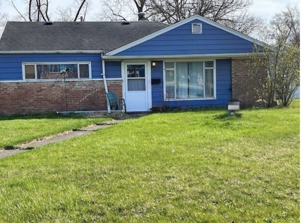 275 Blackhawk Drive, Park Forest, IL 60466