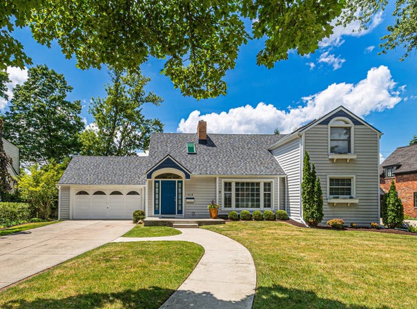 1618 Birmingham Boulevard, Birmingham, MI 48009