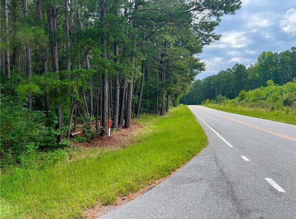 N OLD PENDLETON Road, Easley, SC 29642