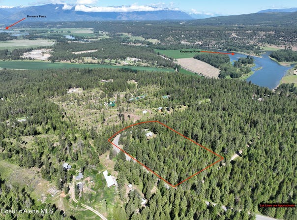 1401 Katka Rd, Bonners Ferry, ID 83805