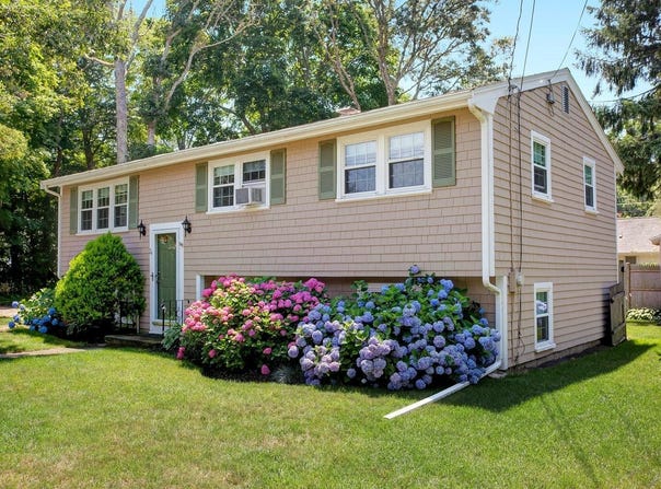 24 Wyman Avenue, Monument Beach, MA 02553
