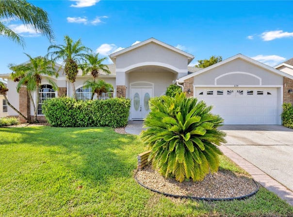639 LAKEHAVEN Circle, ORLANDO, FL 32828