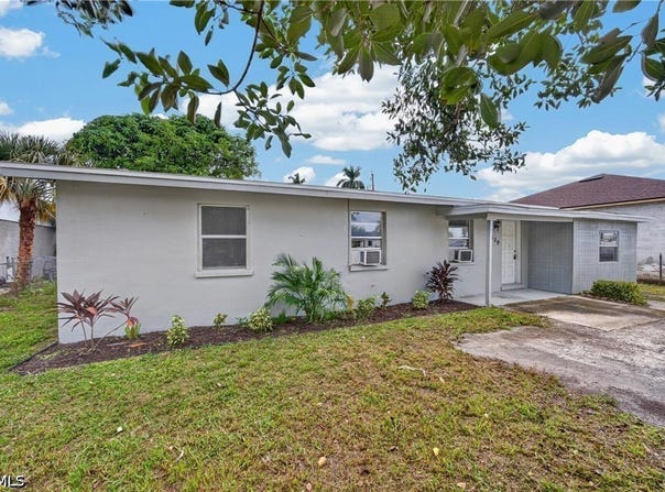 1629 Pawnee Street, Fort Myers, FL 33916