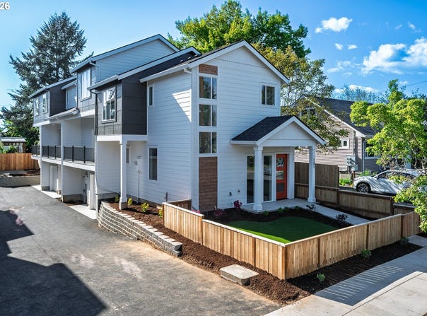 99 NE 78th Ave, Portland, OR 97213