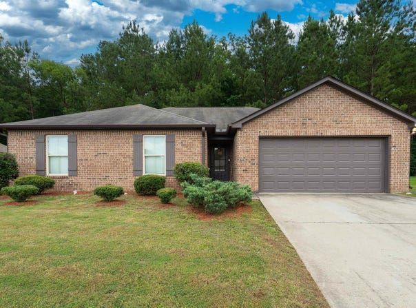 445 MARSH CIRCLE, CALERA, AL 35040