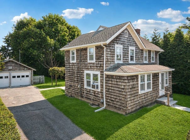 630 MONTAUK HWY, Amagansett, NY 11930