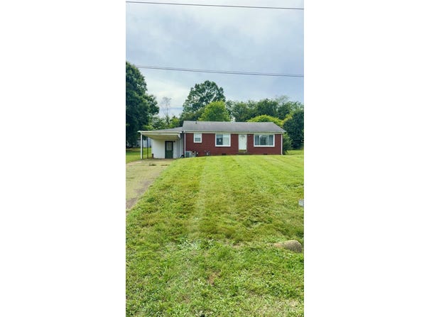 1073 Springdale Drive, Maiden, NC 28650