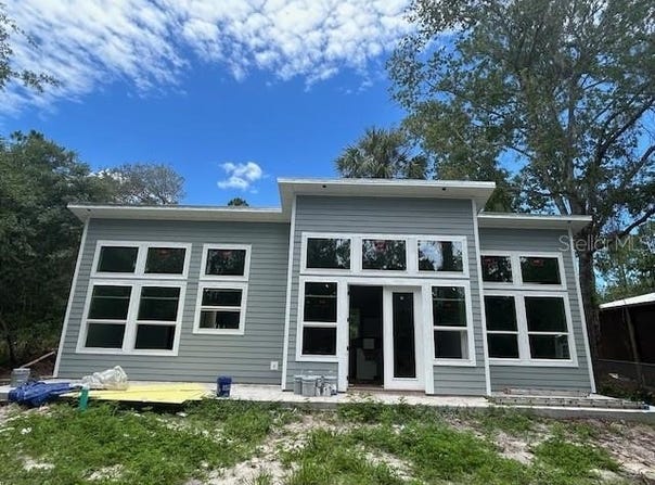 225 GARDENIA AVENUE, GEORGETOWN, FL 32139