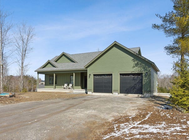 43 Rose Douglas Lane, Brunswick, ME 04011