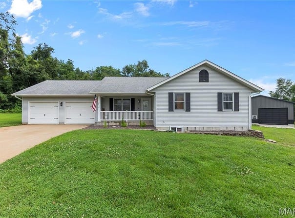 11 Osage Circle, Perryville, MO 63775