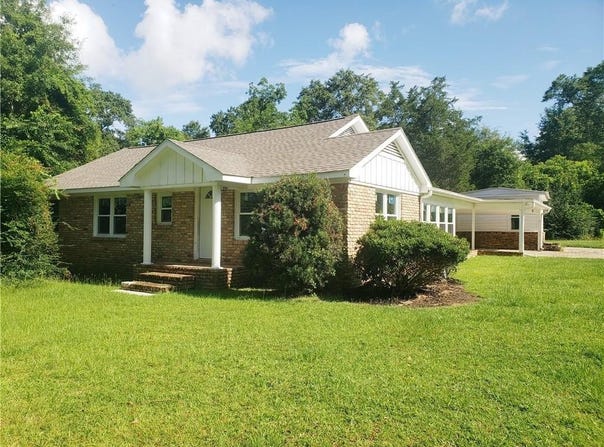 45801 Eastwood Drive, Bay Minette, AL 36507
