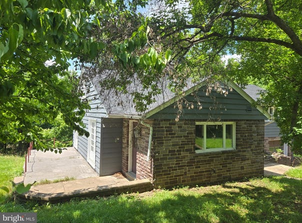 769 S WATER STREET, WOODSTOCK, VA 22664