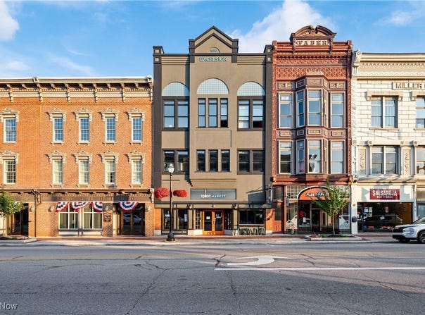 144 W Liberty Street, Wooster, OH 44691