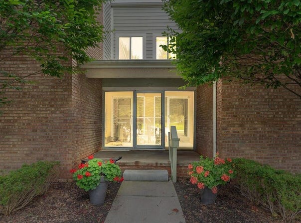 655 Randolph Street, Northville, MI 48167