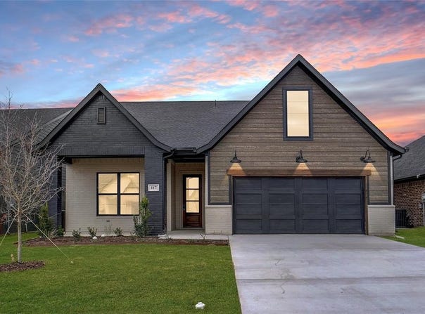 117 Sammy Street, Godley, TX 76044