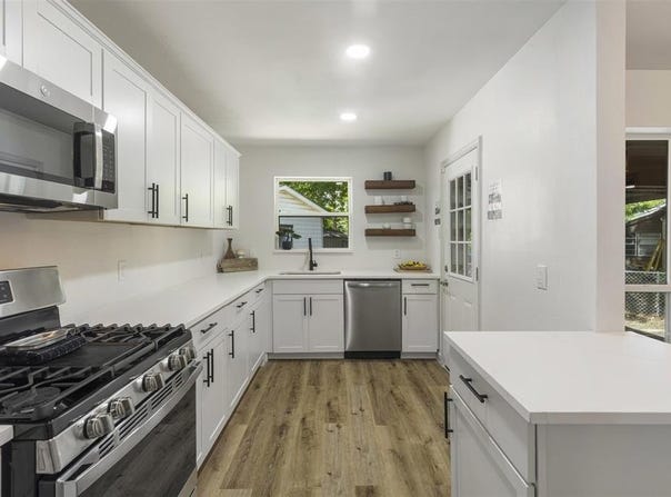 1900 Sussex Drive, Garland, TX 75041