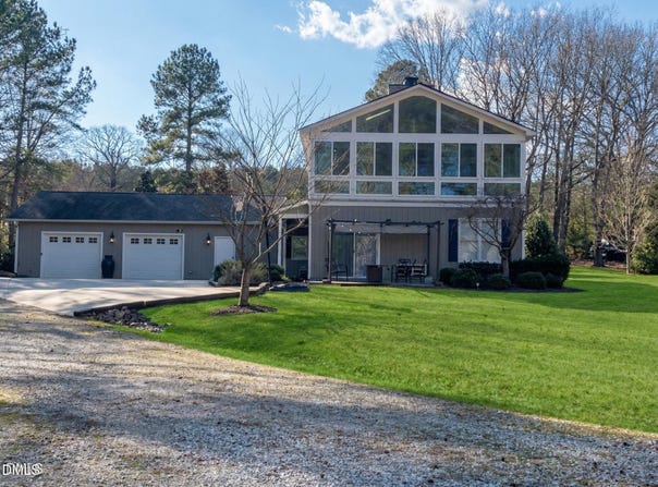 301 Pebble Hill Lane, Henderson, NC 27537
