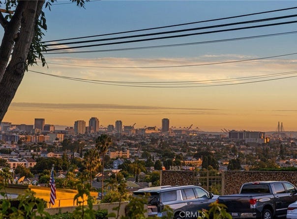 2600 E 20th Street, Signal Hill, CA 90755