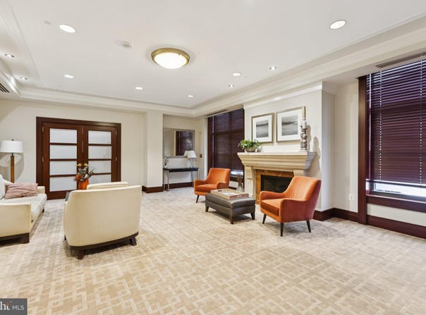 2425 L STREET NW, WASHINGTON, DC 20037