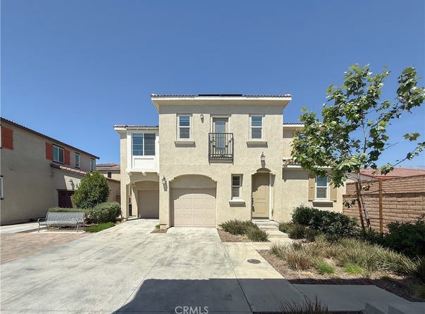 7155 Citrus Ave, Fontana, CA 92336