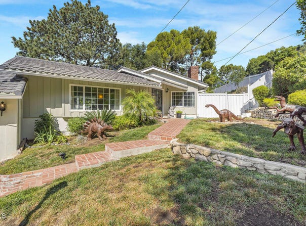 2302 Jayma Lane, La Crescenta, CA 91214