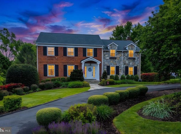 911 RAIL CT, MCLEAN, VA 22102