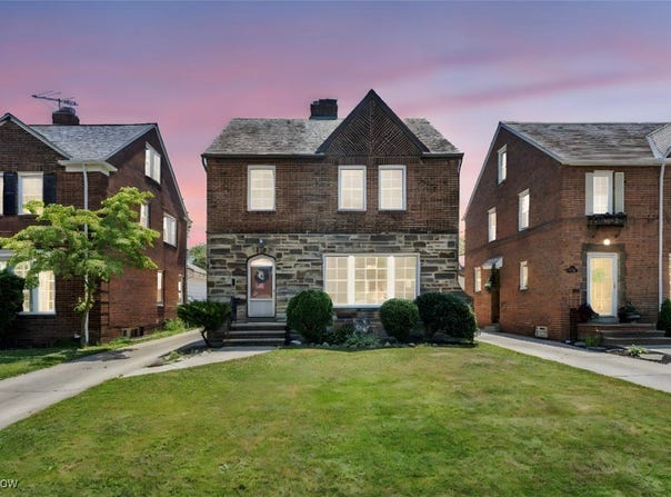 3878 Faversham Road, University Heights, OH 44118