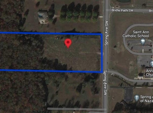 3907 Spring Avenue, Decatur, AL 35601