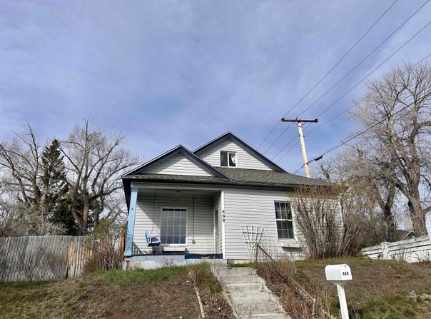 809 Beech Avenue, Kemmerer, WY 83101