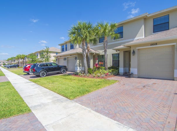 10008 W Villa Circle, Vero Beach, FL 32966