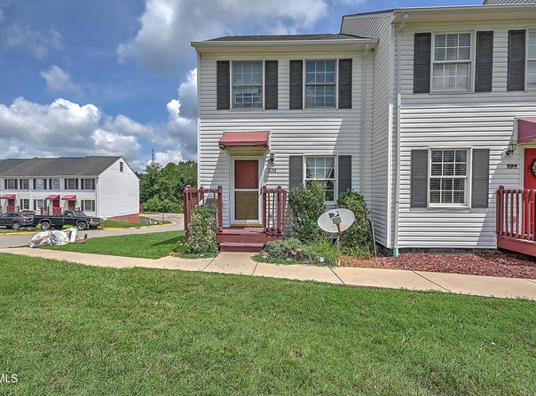 570 Beaverview Drive, Bristol, VA 24201