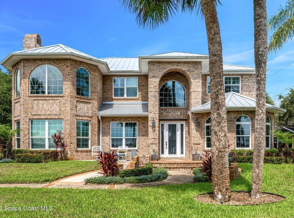 2221 Rockledge Drive, Rockledge, FL 32955