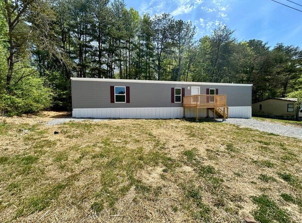 9607 Barbee Rd, Soddy Daisy, TN 37379