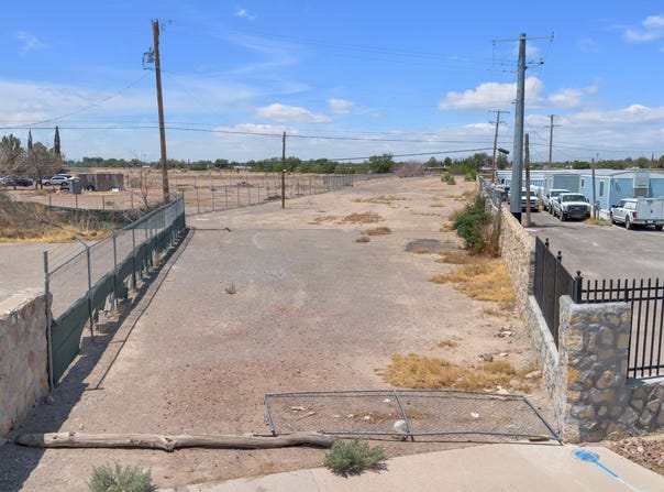 8280 N LOOP Drive, El Paso, TX 79907