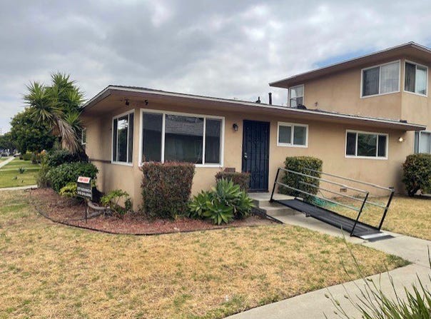 2920 W El Segundo, Gardena, CA 90249