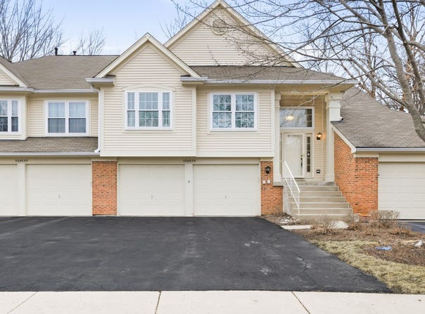 Warrenville, IL 60555