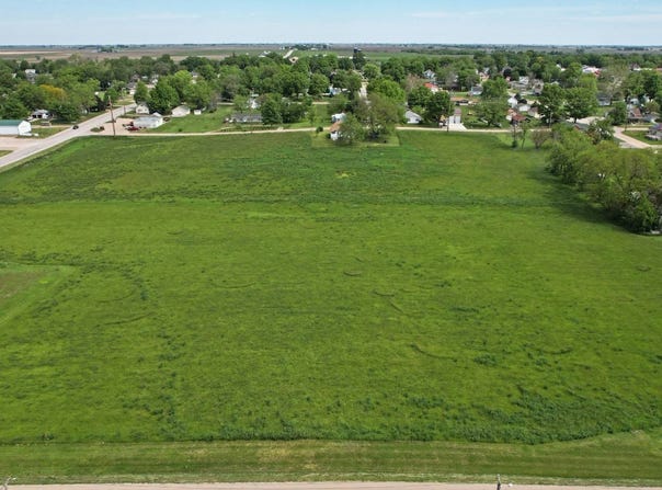 401 W Iowa Street, Lenox, IA 50851