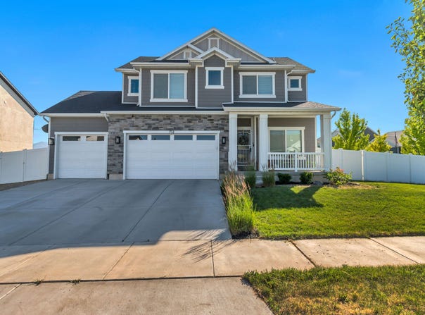 751 N PLAINSMAN Dr E, Spanish Fork, UT 84660