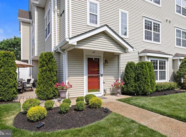43 WATSON COURT, HOWELL, NJ 07731