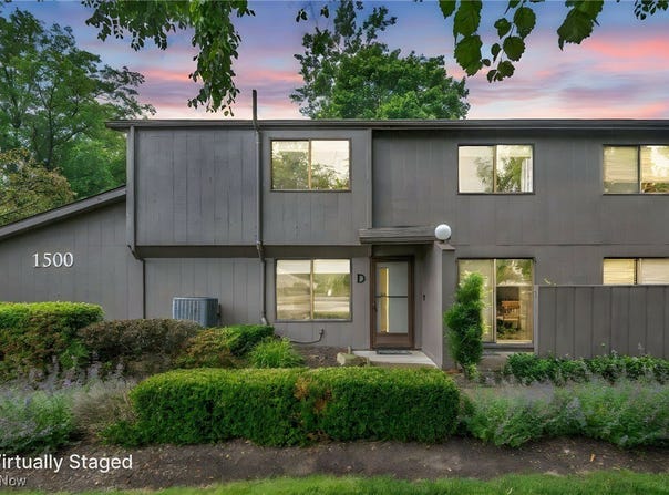 1500 CEDARWOOD DRIVE 1-D, WESTLAKE, OH 44145