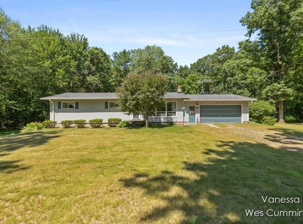 8233 Johnson Road, Belding, MI 48809