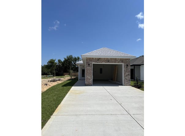 21 B 5th Avenue, Shalimar, FL 32579