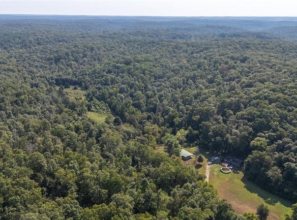 3822 Wayne Route BB, Greenville, MO 63944