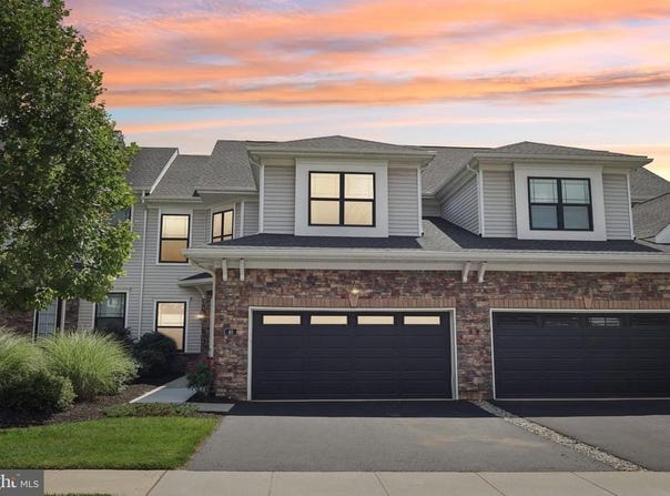 40 BIRDIE WAY, LAWRENCEVILLE, NJ 08648