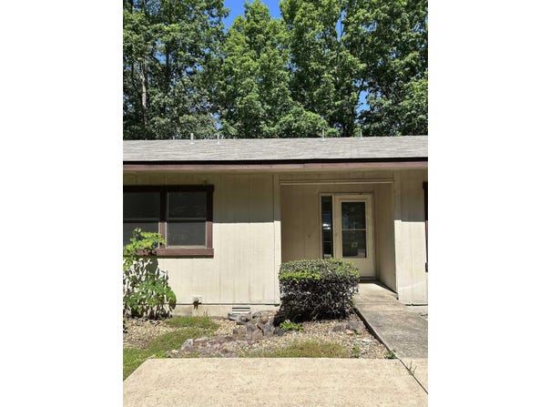 10 Lonjeta Lane, Hot Springs Village, AR 71909