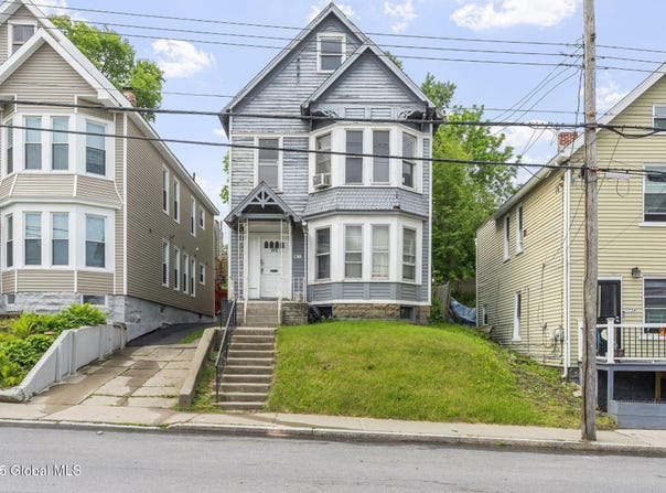 740 Eastern Avenue, Schenectady, NY 12308