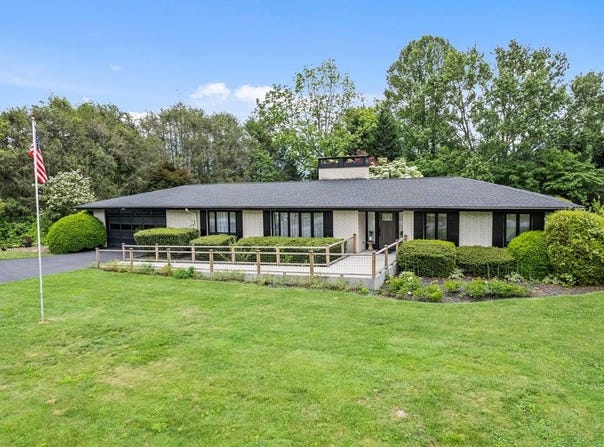 225 Valley View Ter, Waynesville, NC 28786
